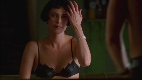 Pic: Michelle Forbes in Kalifornia