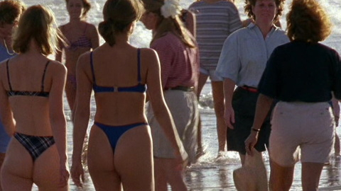 Pic: Laurie Fortier in To Gillian on Her 37th Birthday