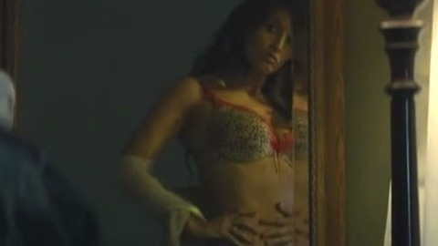 Pic: Gina Gershon in Mall