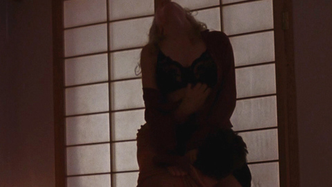 Pic: Heather Graham in Two Girls and a Guy