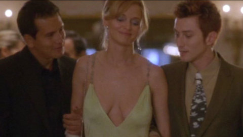 Pic: Heather Graham in Cake