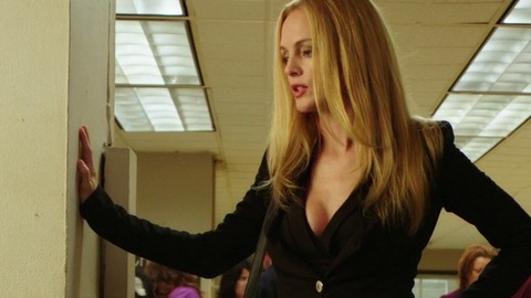 Pic: Heather Graham in Behaving Badly