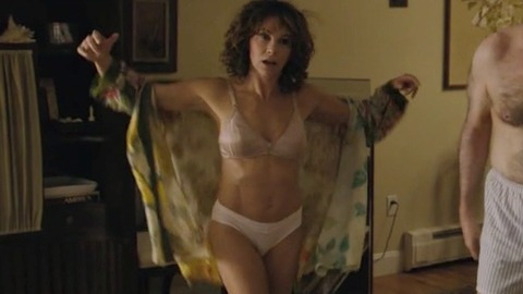 Pic: Jennifer Grey in Red Oaks