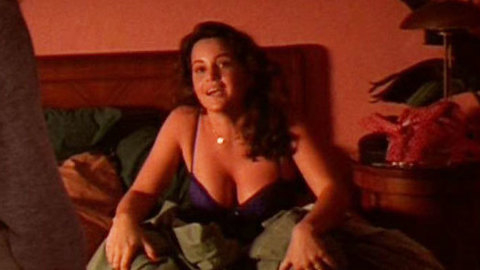 Pic: Carla Gugino in Miami Rhapsody