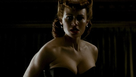 Pic: Carla Gugino in Watchmen