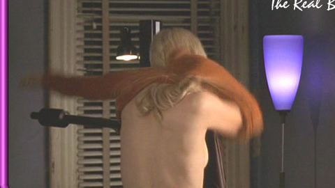 Pic: Daryl Hannah in The Real Blonde (1998)