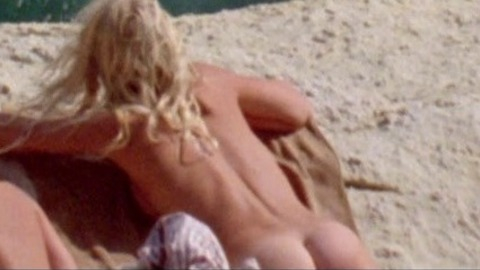 Pic: Daryl Hannah in Summer Lovers