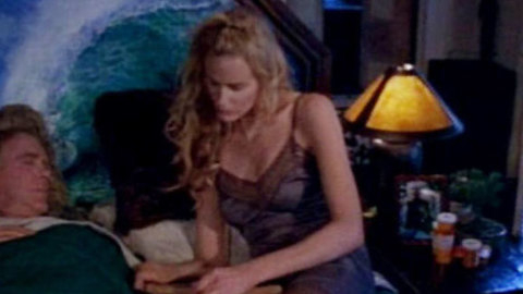 Pic: Daryl Hannah in Wildflowers