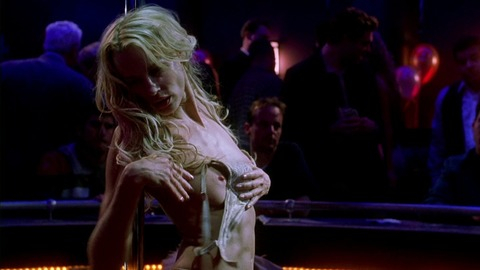 Pic: Daryl Hannah in Dancing at the Blue Iguana