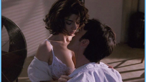 Pic: Laura San Giacomo in Nina Takes a Lover (1995)