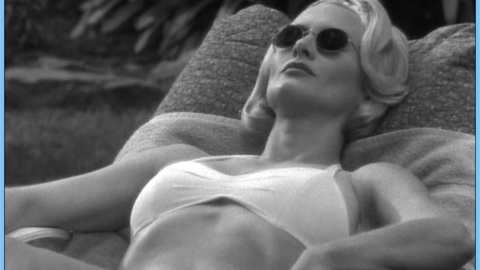 Pic: Andrea Thompson in A Gun, a Car, a Blonde