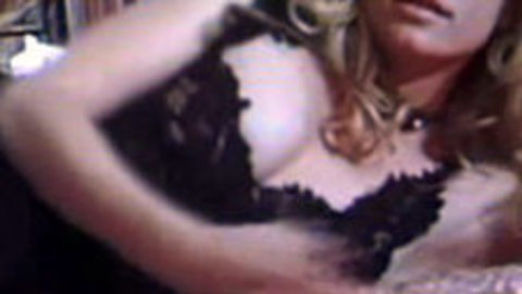 Pic: Peta Wilson in Strangers