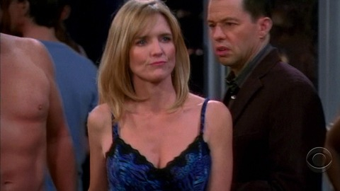 Pic: Courtney Thorne-Smith in Two and a Half Men