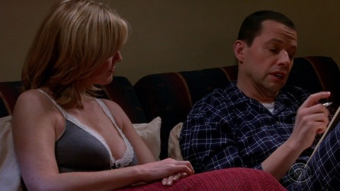 Pic: Courtney Thorne-Smith in Two and a Half Men