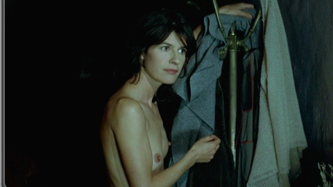 Pic: Irène Jacob in La educación de las hadas