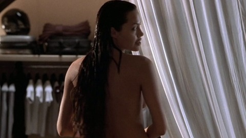 Pic: Angelina Jolie in Lara Croft: Tomb Raider