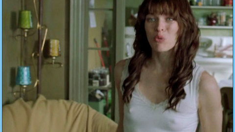 Pic: Milla Jovovich in .45