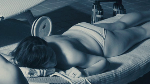 Pic: Milla Jovovich in A Perfect Getaway
