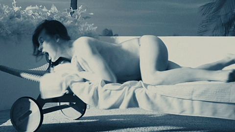 Pic: Milla Jovovich in A Perfect Getaway