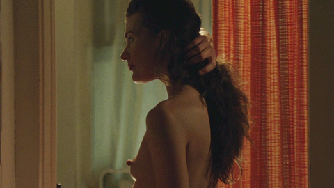 Pic: Milla Jovovich in Stone