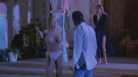 Pic: Sally Kirkland in Cheatin' Hearts