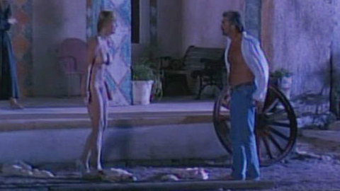 Pic: Sally Kirkland in Cheatin' Hearts
