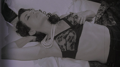 Pic: Mia Kirshner in The Black Dahlia