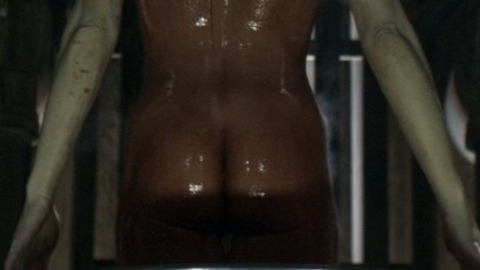 Pic: Mia Kirshner in 30 Days of Night: Dark Days