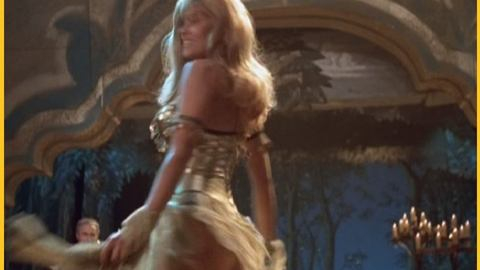 Pic: Lucy Lawless in Xena: Warrior Princess