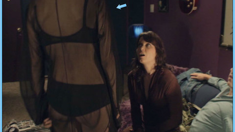 Pic: Hudson Leick in One, Two, Many