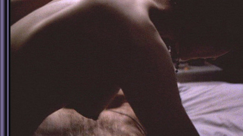 Pic: Jennifer Jason Leigh in Georgia