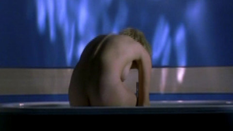 Pic: Emily Lloyd in The Honeytrap