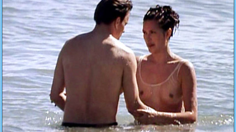 Pic: Karina Lombard in Footsteps