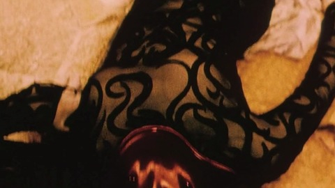 Pic: Jennifer Lopez in The Cell