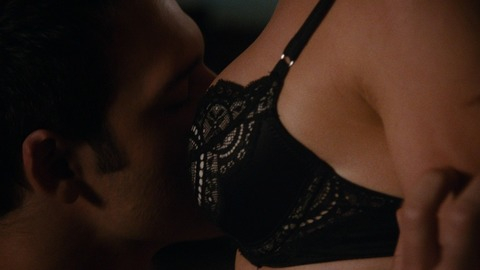 Pic: Jennifer Lopez in The Boy Next Door