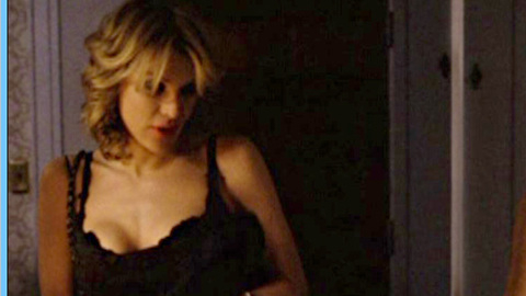 Pic: Courtney Love in Julie Johnson (2001)