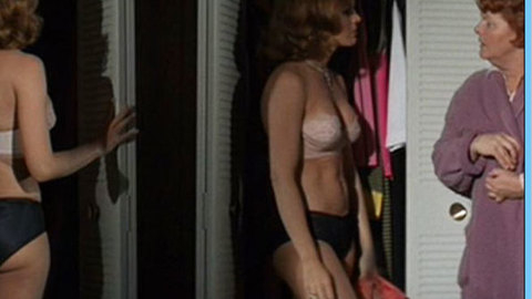 Pic: Deanna Lund in Tony Rome