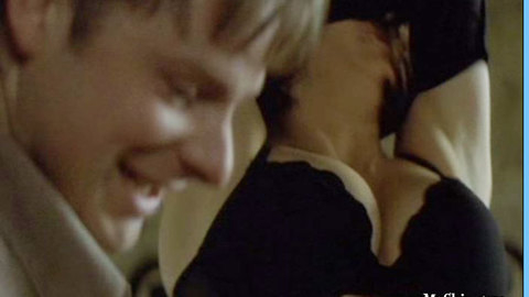 Pic: Salma Hayek in Chain of Fools