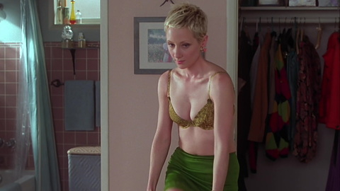 Pic: Anne Heche in Psycho (1998)
