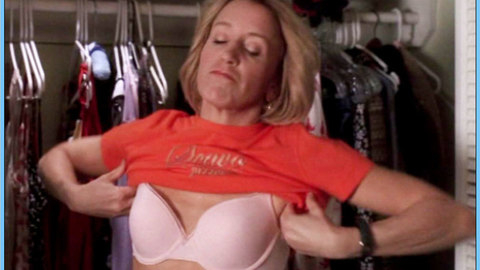 Pic: Felicity Huffman in Desperate Housewives (2004-2011)
