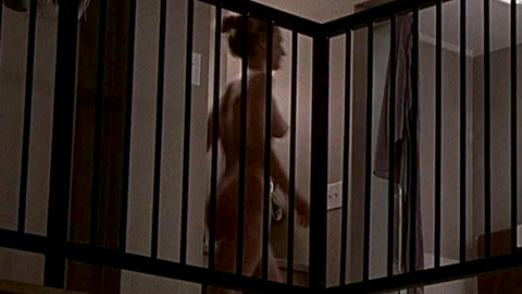 Pic: Helen Hunt in Dr. T & the Women