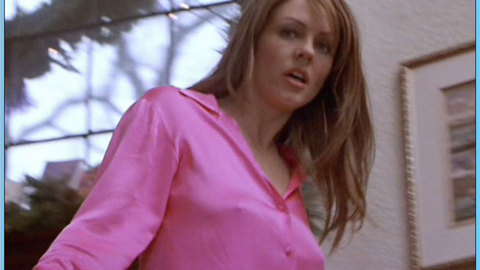 Pic: Elizabeth Hurley in Serving Sara