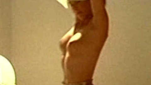 Pic: Sophie Marceau in Joyeuses Pâques