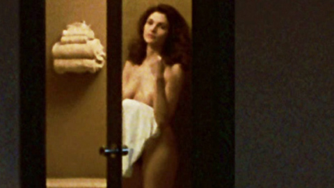 Pic: Mary Elizabeth Mastrantonio in The Color of Money
