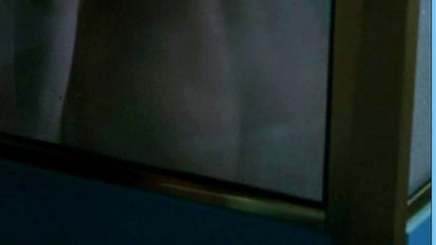 Pic: Mary Elizabeth Mastrantonio in White Sands