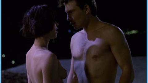 Pic: Samantha Mathis in Pump Up the Volume