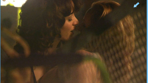 Pic: Marlee Matlin in The L Word