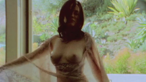 Pic: Rose McGowan in Wild Rose