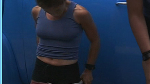 Pic: Alyssa Milano in Hugo Pool