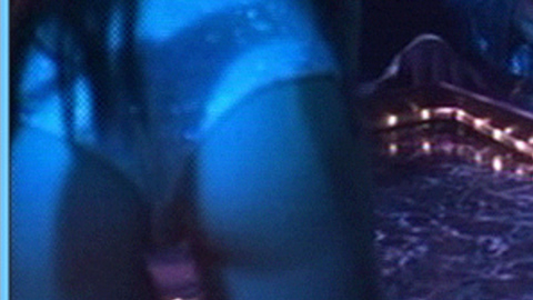 Pic: Alyssa Milano in Buying the Cow